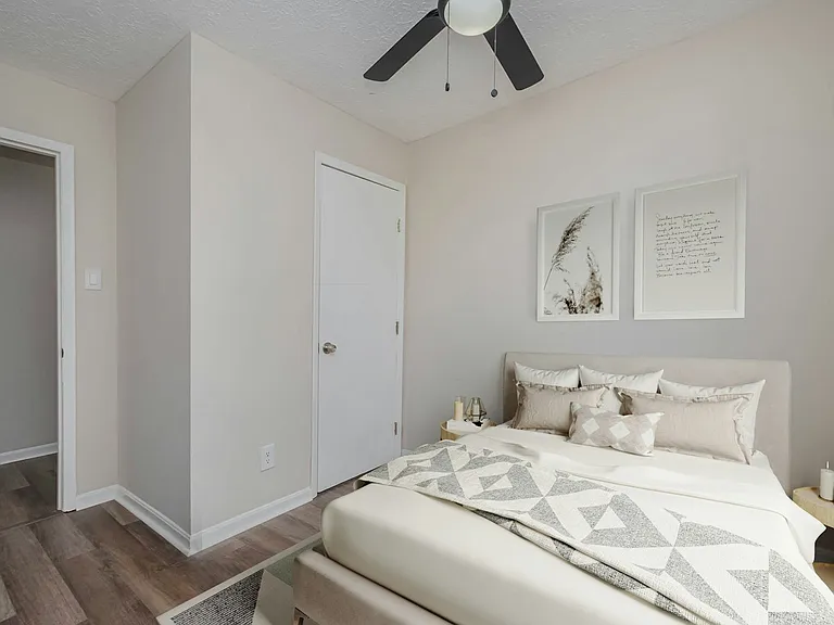 3030 Cleinview Ave #4 — Photo 4