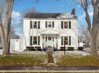 1922 E 5th St, Anderson, IN 46012