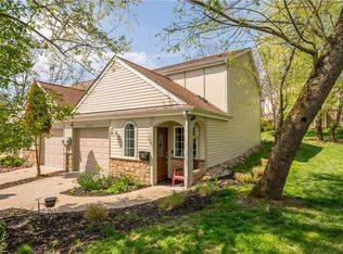 4573 Bucktail Dr, Allison Park, PA 15101