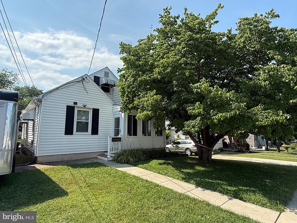 1st image of 20 Mansion Rd