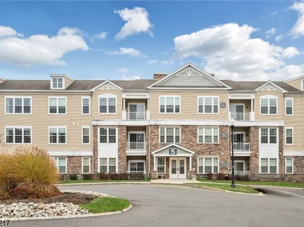 5107 Veterans Dr, Rockaway Twp., NJ 07885