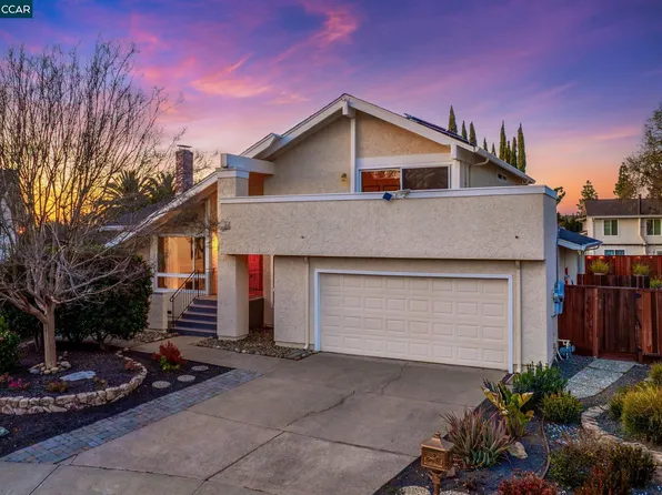 4390 N Marsh Elder Ct, Concord, CA 94521