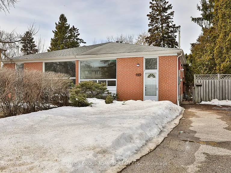 264 McConvey Dr — Photo 1