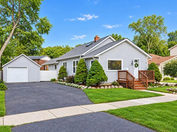 531 Elizabeth St, Milford, MI 48381