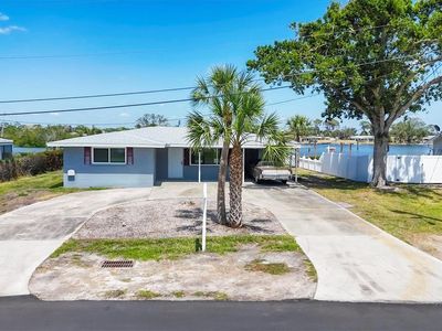 140 Crestview Dr, Englewood, FL, 34223