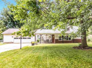 1414 Everett Dr, Pekin, IL