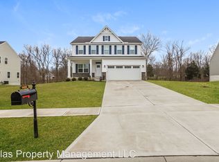 1420 Woodlan Ct, Amelia, OH 45102