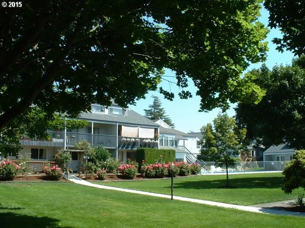 307 NE 85th St #7-G, Vancouver, WA 98665