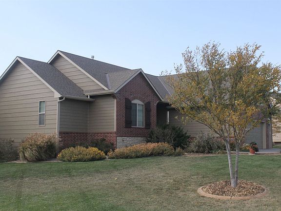 2nd image of 3421 N Bluestem
