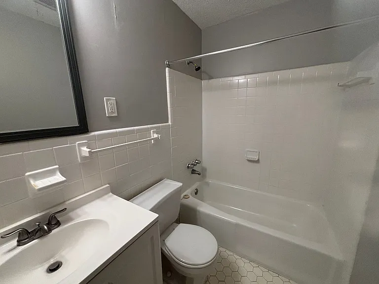 4199 Bacon St — Photo 25