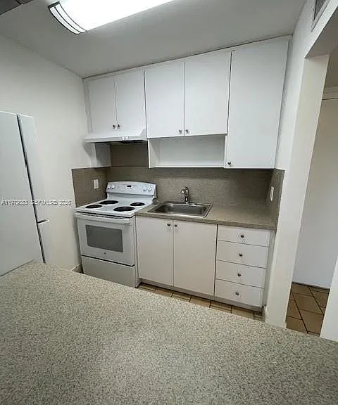 13455 NE 10th Ave #405 — Photo 12
