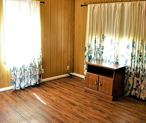 4th image of 2717 McKinney Dr