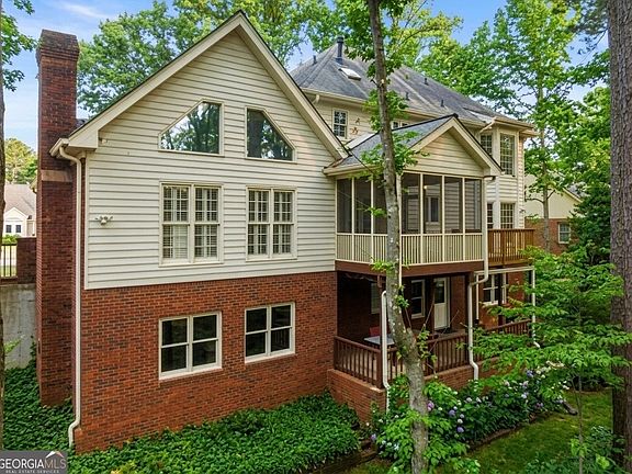 3rd image of 5435 Hoylake Ct