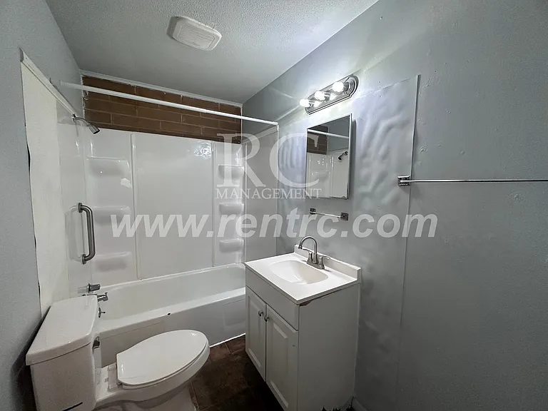 5 Grace St — Photo 3