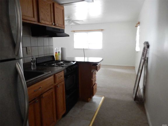 2nd image of 145 Altmar Ave