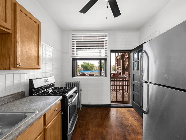 3205 N Cicero Ave #2 — Photo 12