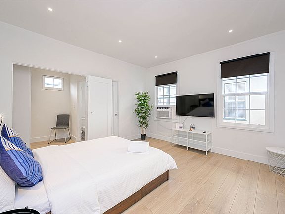 5th image of 145 S Elm Dr APT 11
