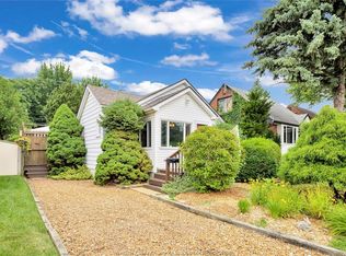 1039 Prado Pl, Windsor, ON N8S2H6