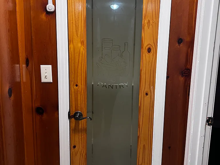 122 Tally Ho Ln — Photo 23
