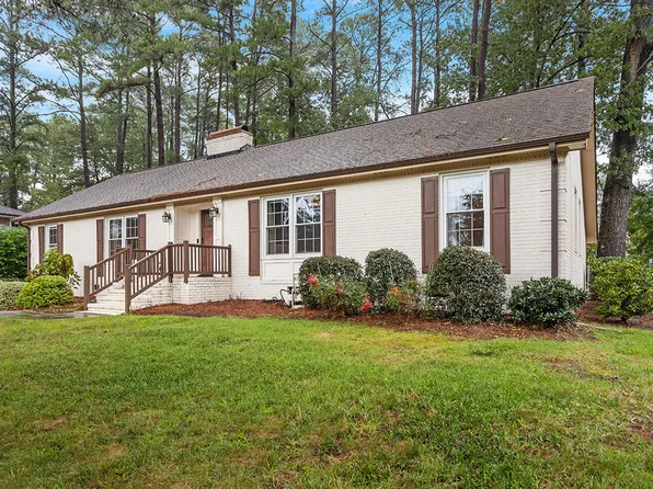 4918 Quail Hollow Dr, Raleigh, NC 27609