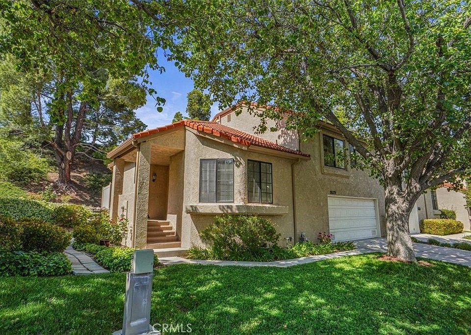 1st image of 26379 Rainbow Glen Dr #261
