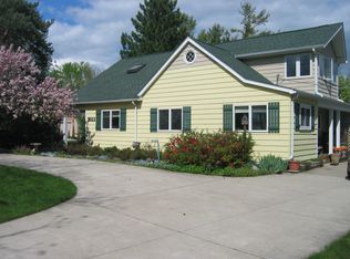 3322 McClure Dr, Troy, MI
