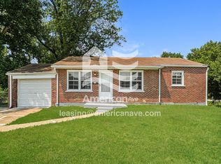 9301 Nelan Dr, Saint Louis, MO 63137
