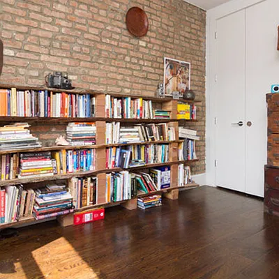 Rented by Nooklyn NYC LLC | media 43