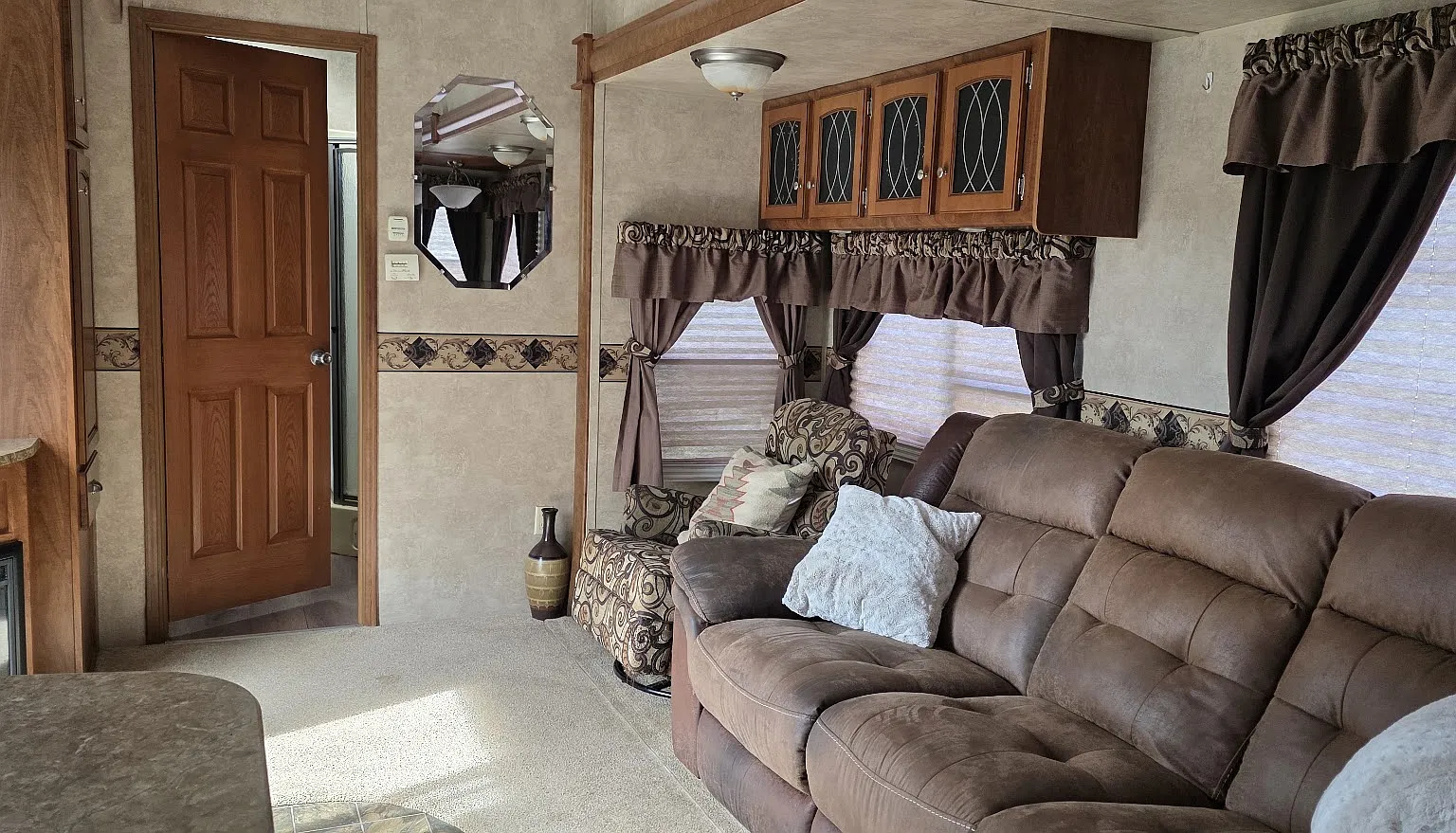 1 bed, 400 sqft, $1,700 — Photo 4