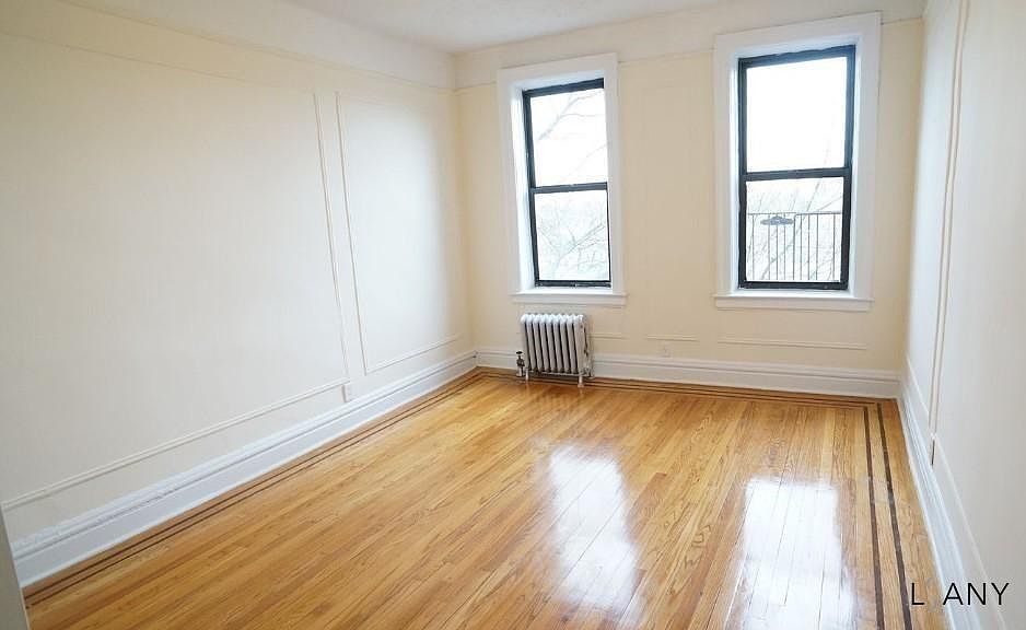 2nd image of 305-307 E 239th St #3D