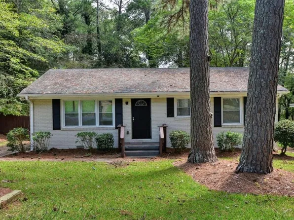 2270 Polar Rock Ave SW, Atlanta, GA 30315