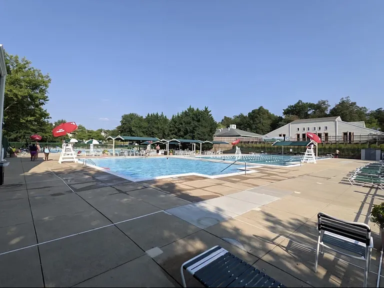 Community pool