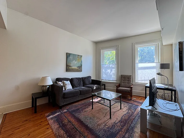 10 Mechanic St — Photo 11