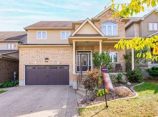 408 Gravel Ridge Trl, Kitchener, ON N2E 0B2