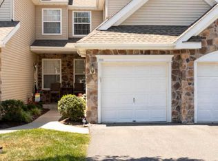 1206 Chatham Dr, Morgantown, PA 19543