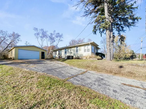 623 Burlington AVENUE, Twin Lakes, WI 53181