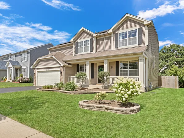 13428 Victoria Ln, Beach Park, IL 60083