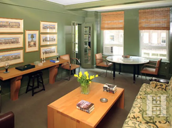 2 Beekman Place image 1 of 6