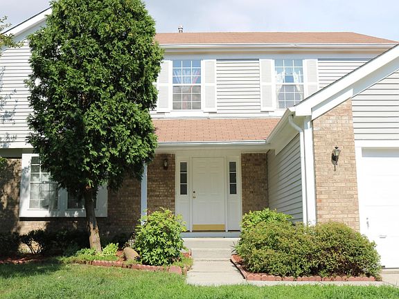 2nd image of 3328 Oakland Hills Dr