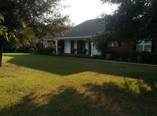 1521 Hancock Rd, Crossett, AR 71635