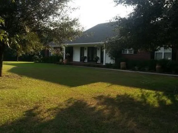 1521 Hancock Rd, Crossett, AR 71635