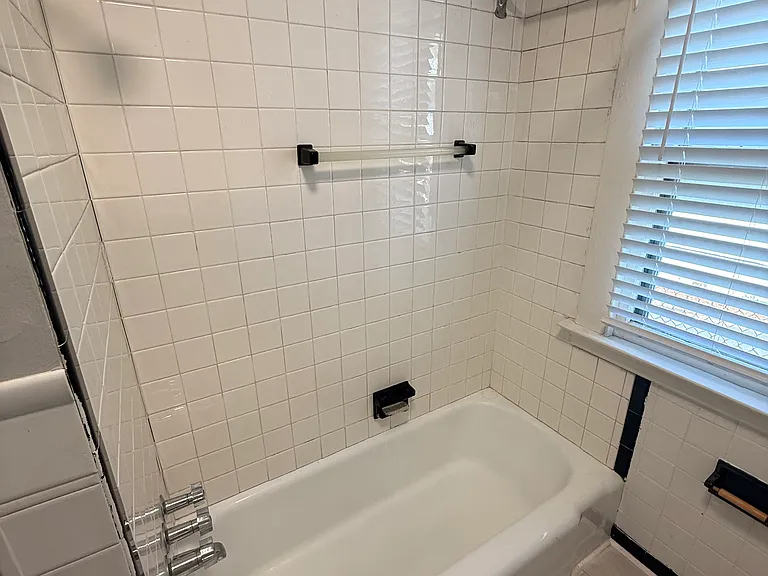 579 Woodward Ave #2 — Photo 13