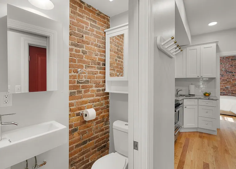 15 Snow Hill St #3 — Photo 4