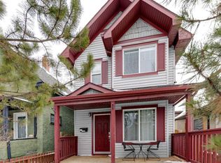 2232 W 15a St SE, Calgary, AB T2G 3N1