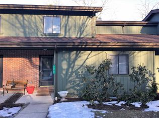 7213 Onawa Ct, Cresco, PA 18326