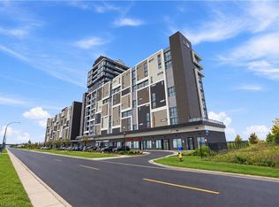 550 N Service Rd #801, Grimsby, ON L3M0H9