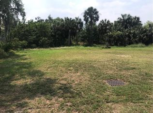 1027 Canal St, Ruskin, FL 33570