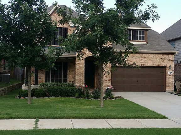 2nd image of 3104 Willow Place Dr