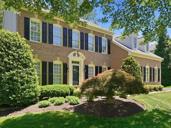 13175 Amblewood Dr, Manassas, VA 20112