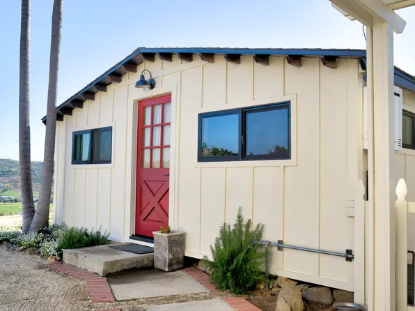 5935 Redondo Dr, Bonsall, CA 92003